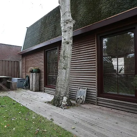 מלון Ons Tuinhuis *