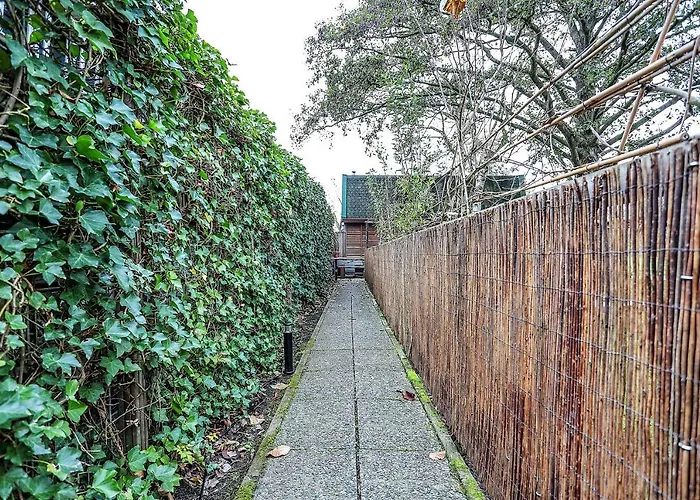 מלון Ons Tuinhuis