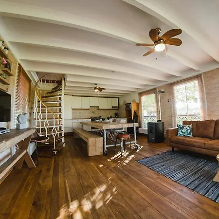 Ons Tuinhuis * Nieuwerkerk aan den IJssel