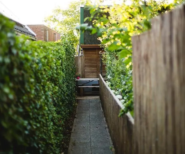 فندق Ons Tuinhuis *