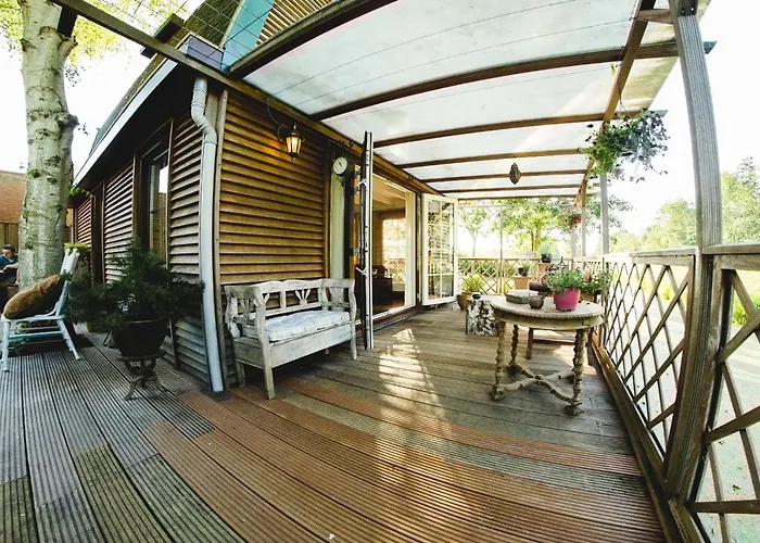 فندق Ons Tuinhuis *