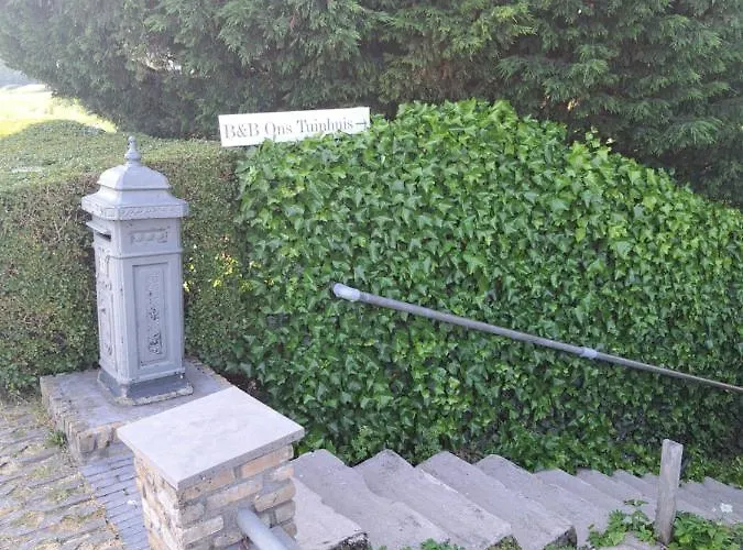 Ons Tuinhuis فندق